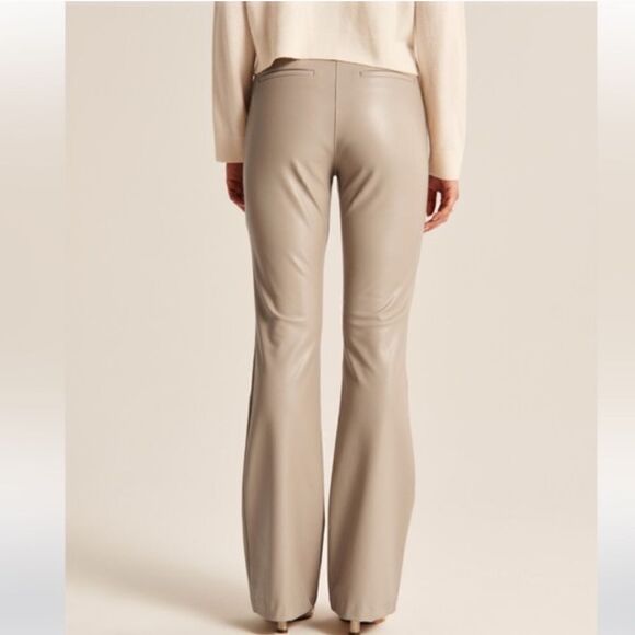 Abercrombie & Fitch Vegan Faux Leather Slim Flare Leg Pants Taupe 32x29 NEW - Picture 4 of 16